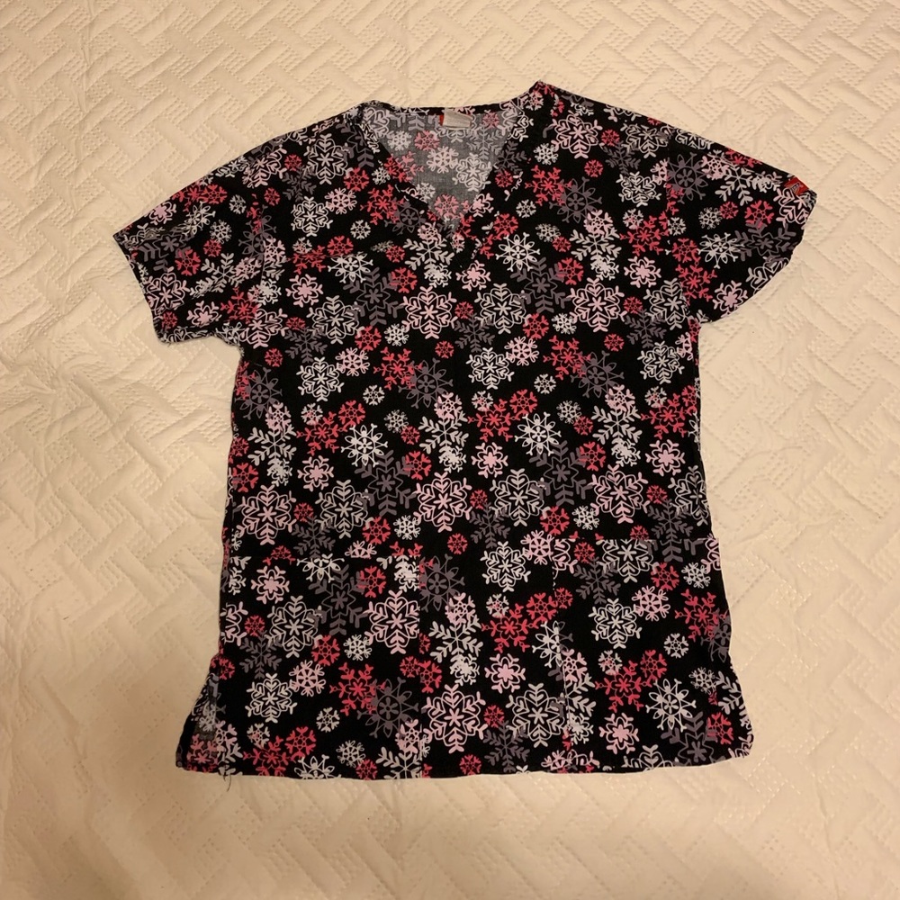 Scrub top